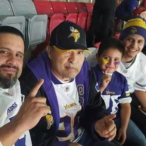 Meet your Posher, Javier